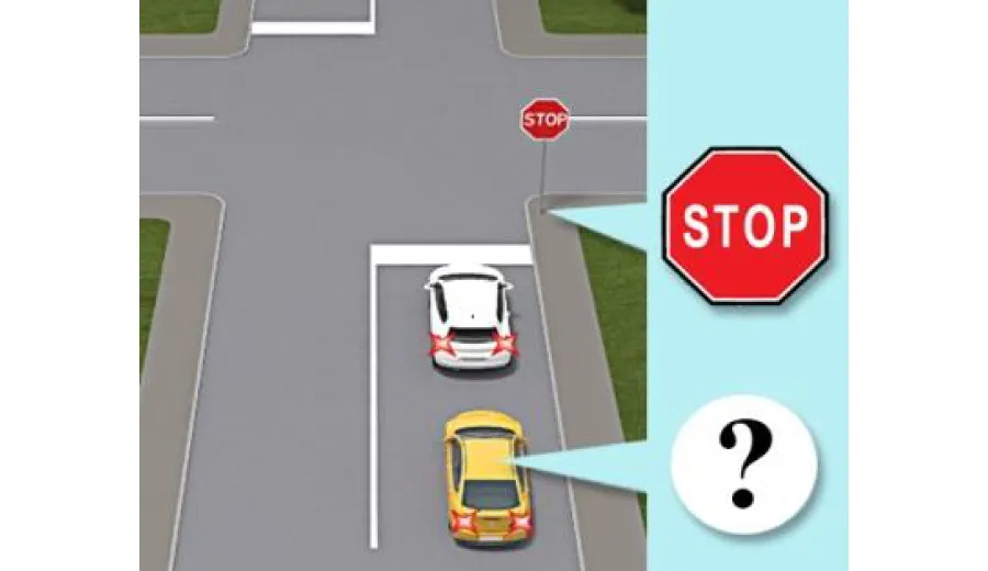 Чи повинен водій жовтого автомобіля зупинитися перед стоп-лінією, якщо він вже зупинявся за попутним автомобілем?