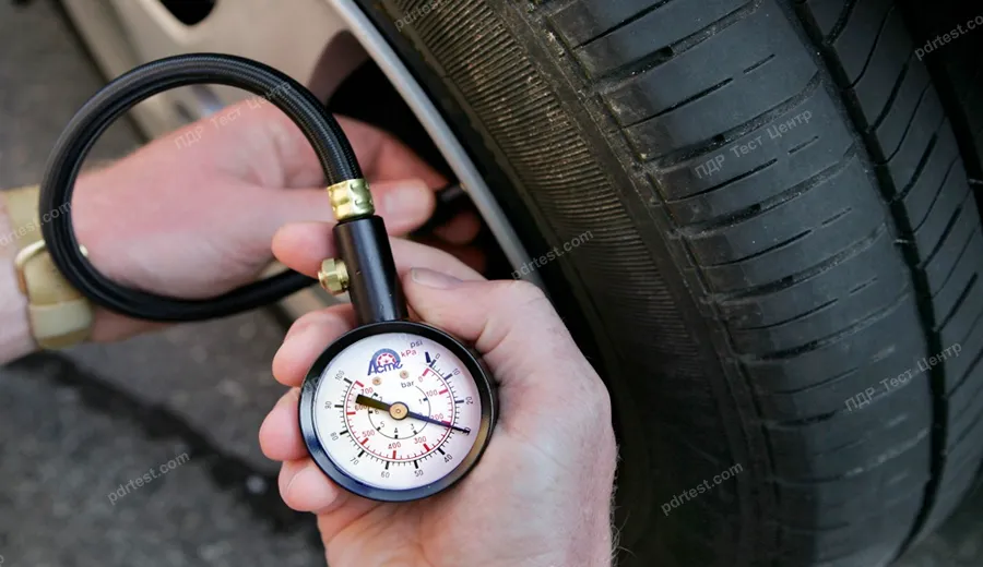 Недостатній тиск в шинах сприяє економії пального: